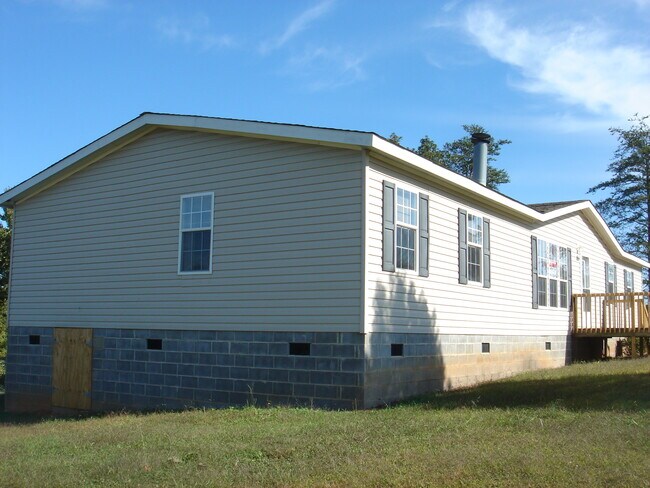 Foto del edificio - 261 New Bedford Church Rd