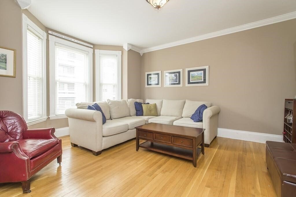 Foto principal - 640 E 5th St