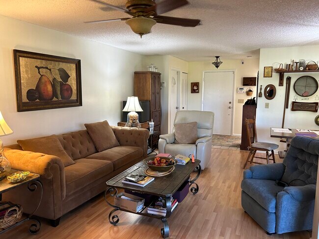 Building Photo - 3811 Devenport Ct