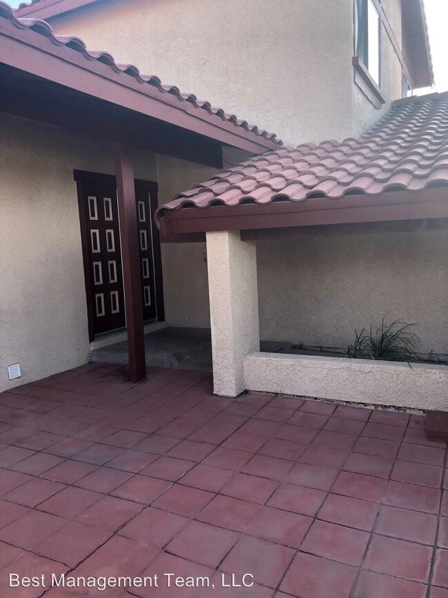 Building Photo - 4 br, 2.5 bath House - 8741 Potenza Lane