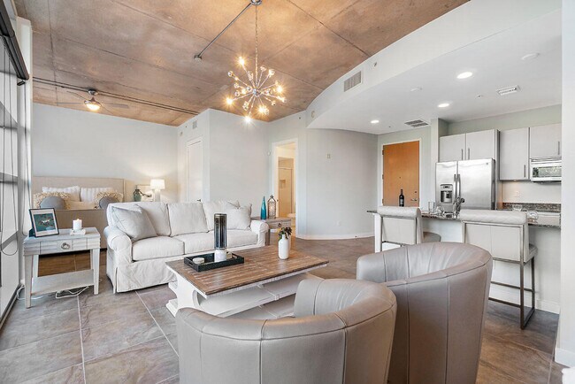 Foto del edificio - 335 SE 6th Ave