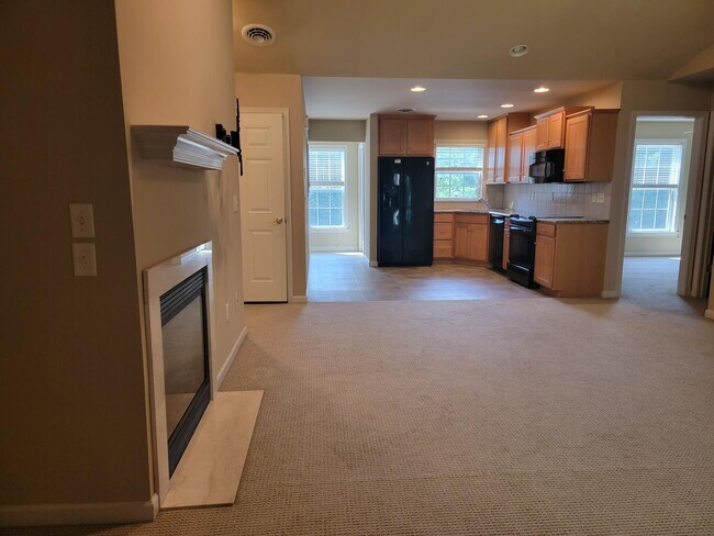 Foto del edificio - 67 Midway Farms Ln