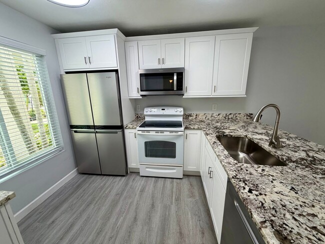 Building Photo - Lovely Unfurnished 2 Bedroom Condo-Estuary of Marco Island