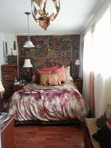 Foto del edificio - 4311 Yellowstone Blvd