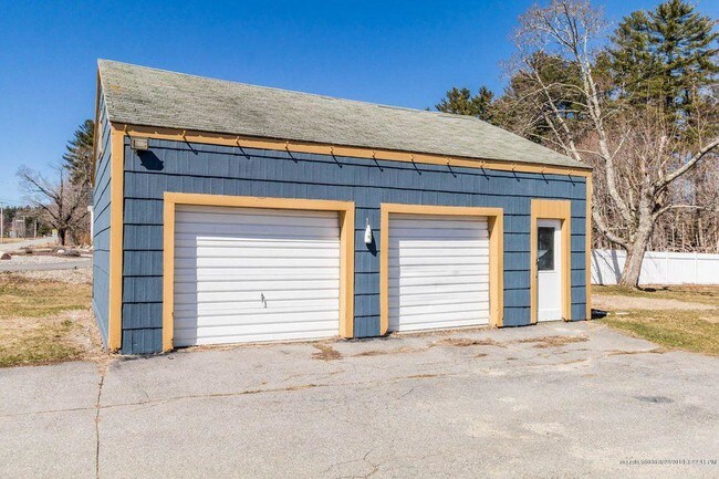Building Photo - 17 Mortland Rd