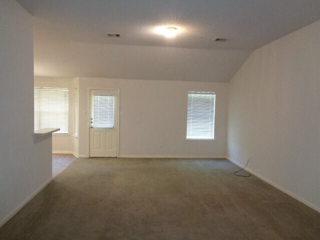 Foto del edificio - 9807 Woodhollow Dr