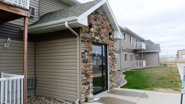 Building Photo - Cobblestone Apartments