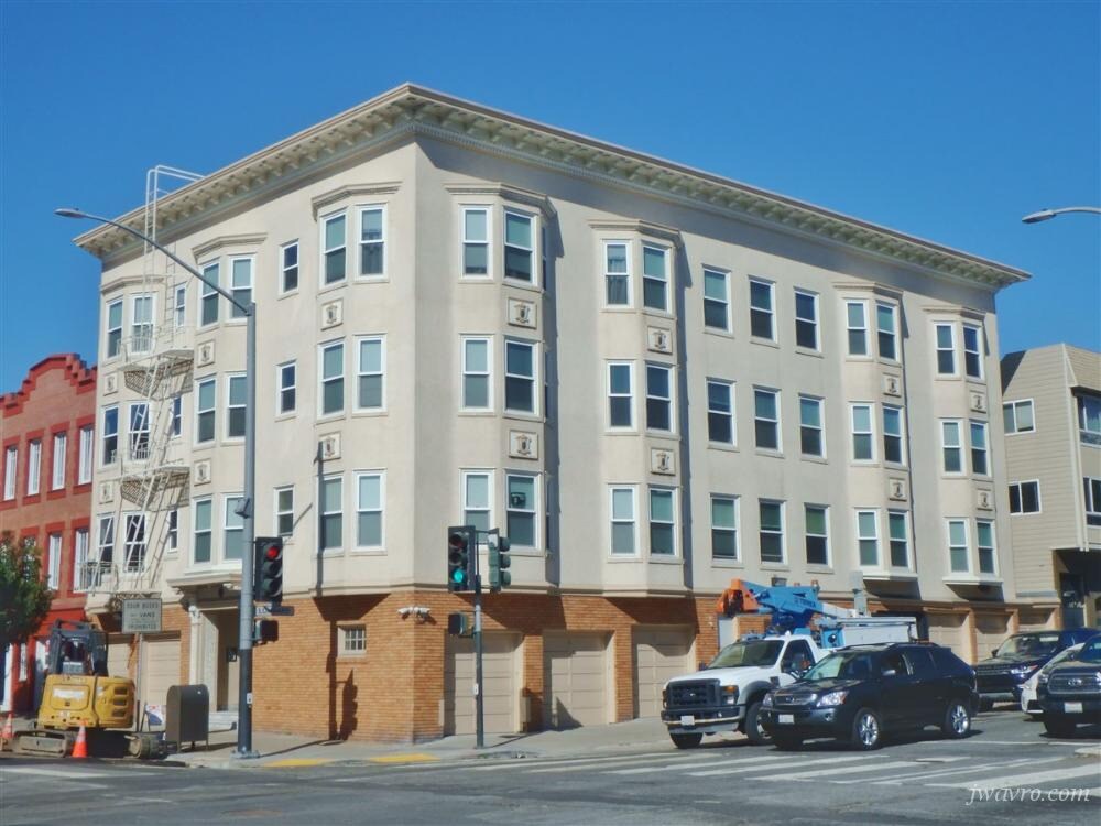 Primary Photo - 3006 Gough St