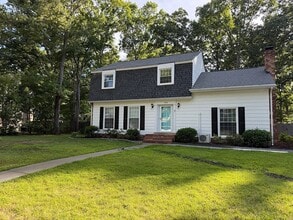 Building Photo - 1616 Sainsbury Dr