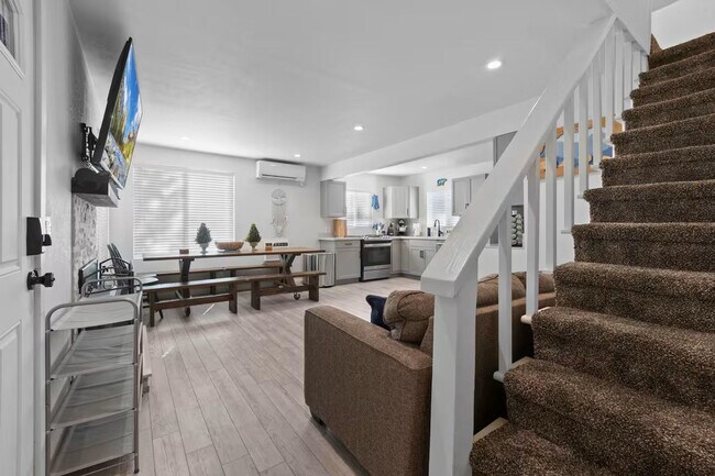 Foto del edificio - Fully Furnished Twain Harte Retreat with Private Lake Access & Walk to Downtown