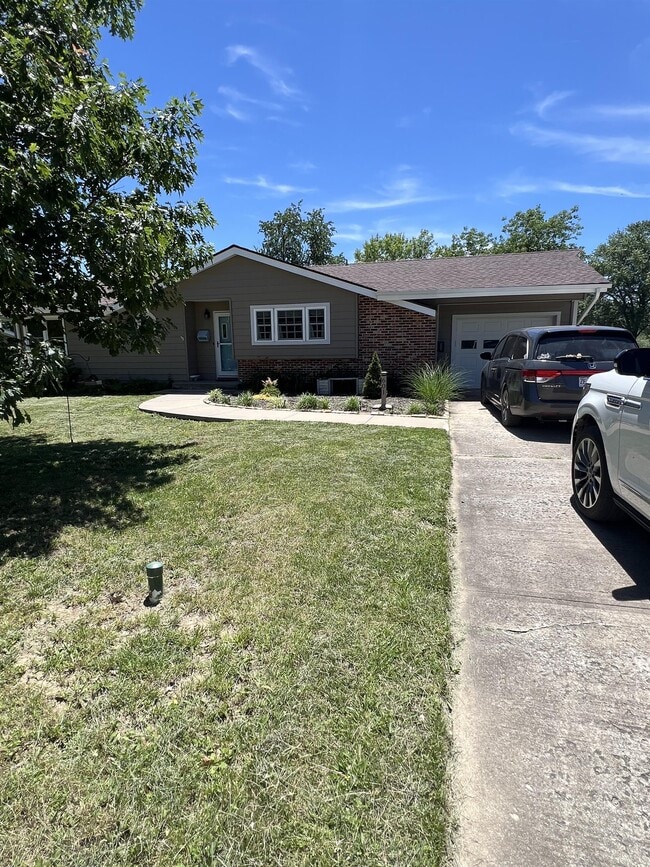 Foto del edificio - 601 E McKissock St