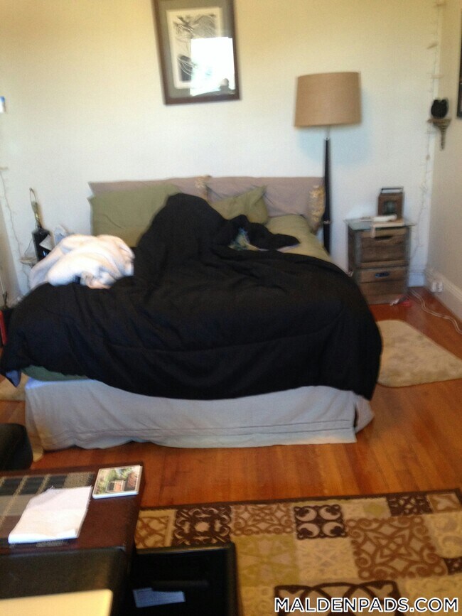 Building Photo - 17-19 Washington St.