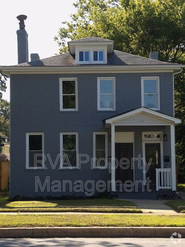 Building Photo - 3105 2nd Ave