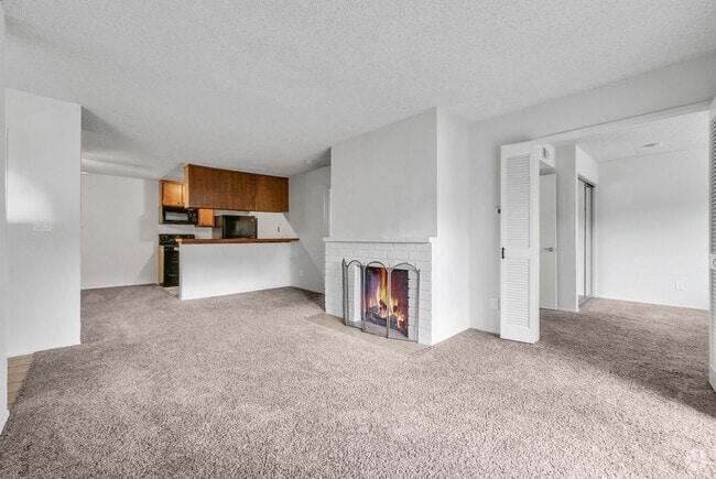 Building Photo - 17552 Vandenberg Ln