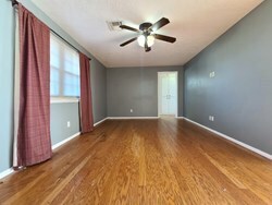 Foto del edificio - 3312 Chetwood Dr