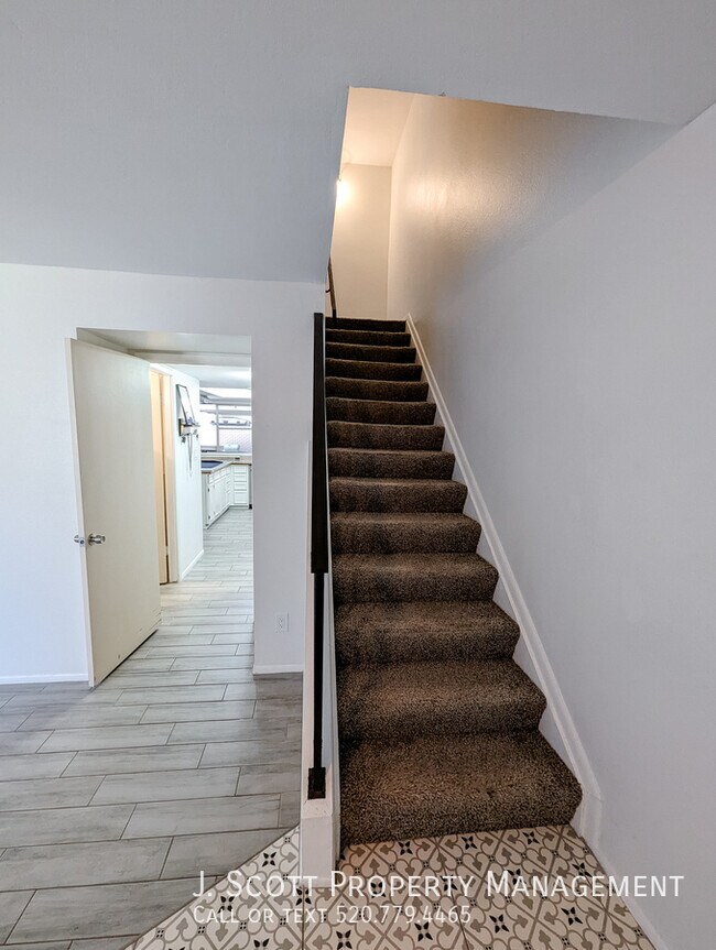 Foto del edificio - 1618 E Dunbar Dr