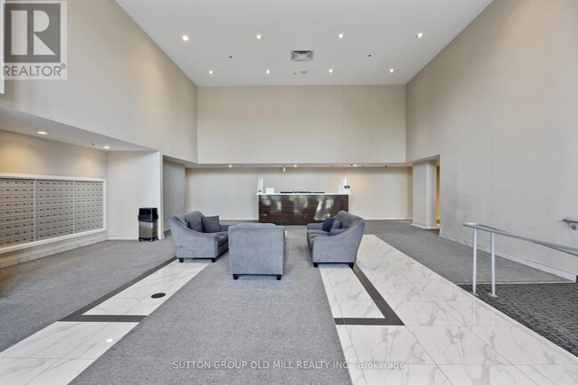 Building Photo - 22 E Haven Dr