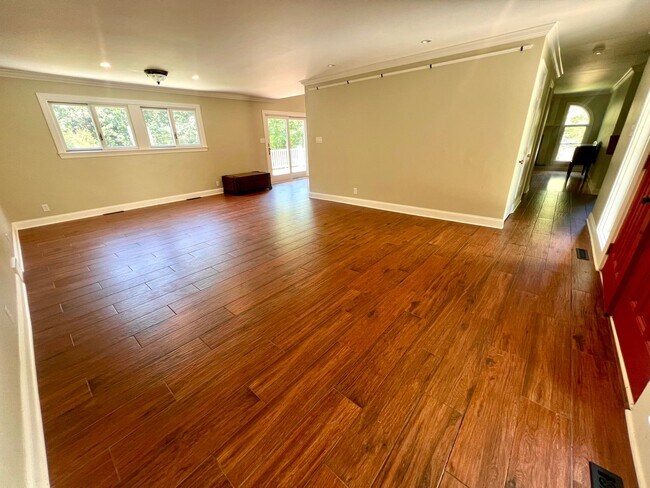 Foto del edificio - Cranberry - 6 bedroom 4 bathroom - Stunnin...