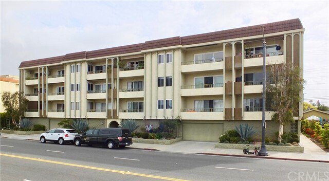 Primary Photo - 420 Redondo Ave