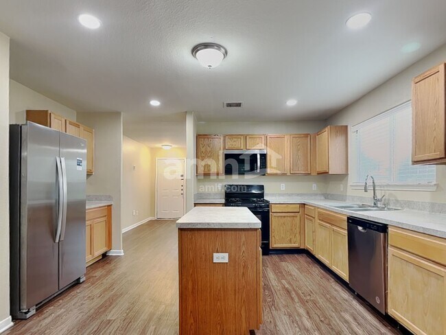 Foto del edificio - 8102 Sweetstone Bluff Ln