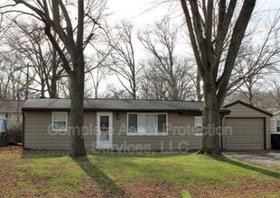 Building Photo - 306 Chestnut St