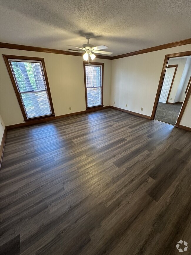 Building Photo - 3517 Ivy Commons Dr