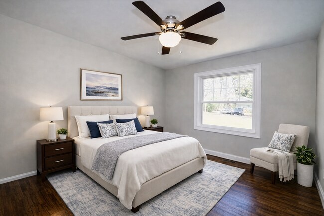Foto del edificio - Beautiful 3 Bedroom Brick Home Near Uptown Charlotte