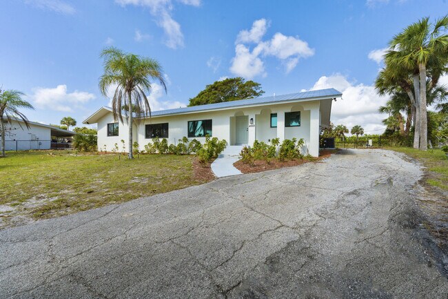 Foto del edificio - 4003 S Indian River Dr