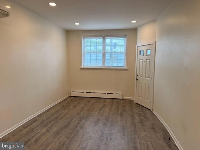 Photo - 2049 Snyder Ave Apartment