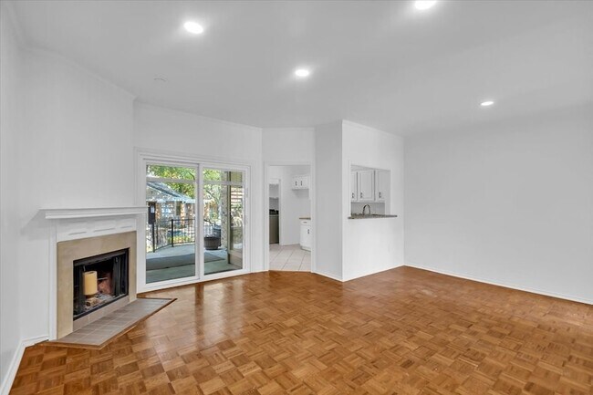 Foto del edificio - 14277 Preston Rd