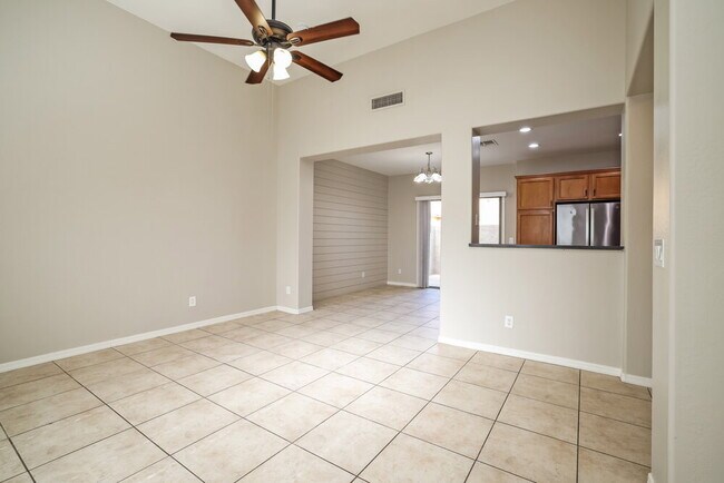 Foto del edificio - 3707 W Thalia Ct