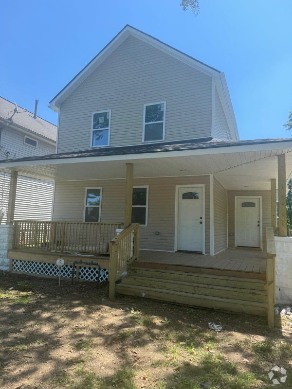 Building Photo - 6211 Lawn Ave