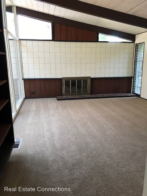 Building Photo - 731 Bantry Ct