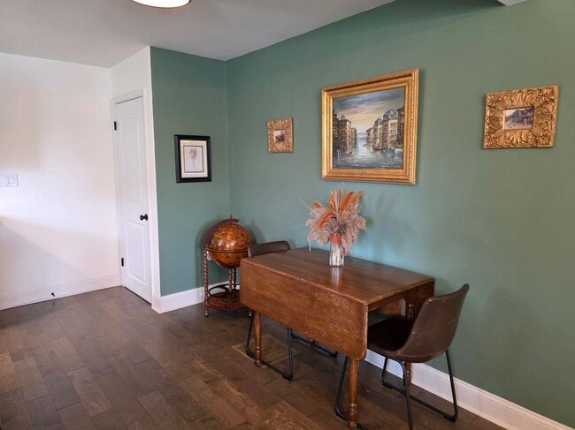 Foto del edificio - 3302 Orlando Ave