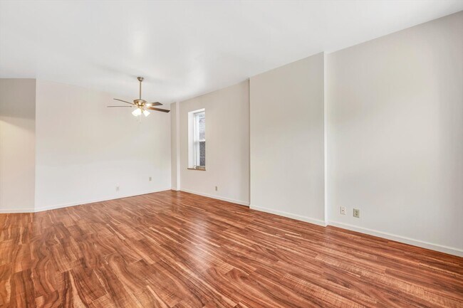 Foto del edificio - 3455 Park Ave