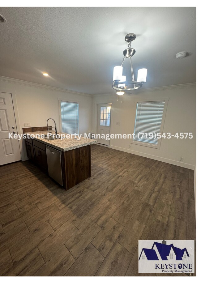 Foto del edificio - 632-634 Edna Ln