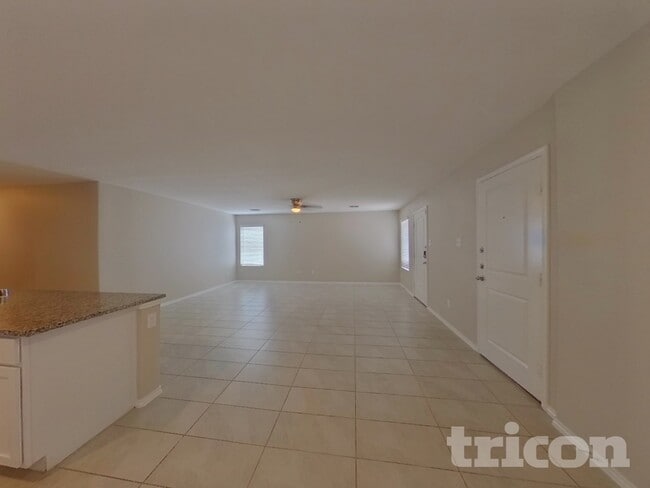 Building Photo - 11848 Mancos Trl