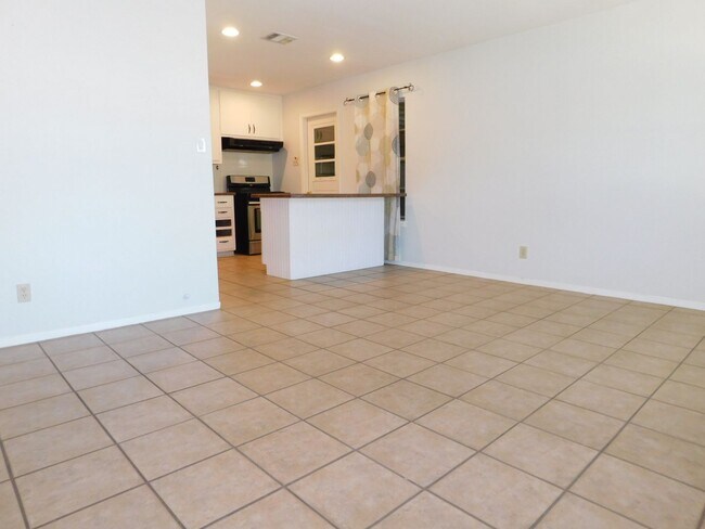 Foto del edificio - South Austin 2/2 with office