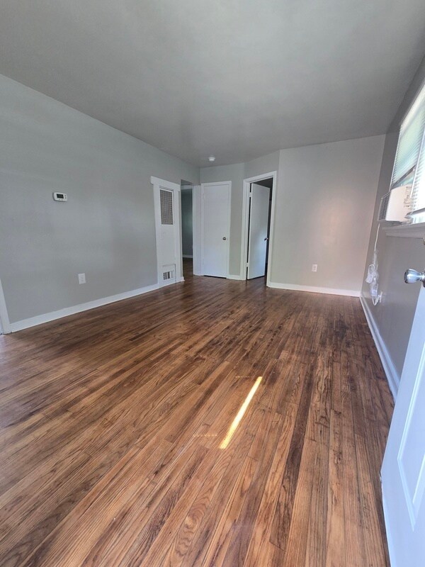 Foto del edificio - 5225 Collindale Rd