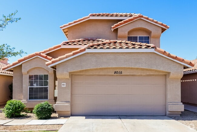 Building Photo - 8015 W Laurel Ln