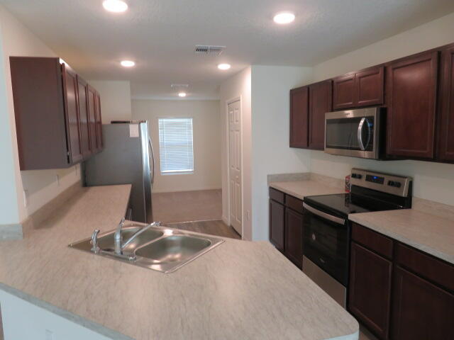 Foto del edificio - 1834 SW Lennox St