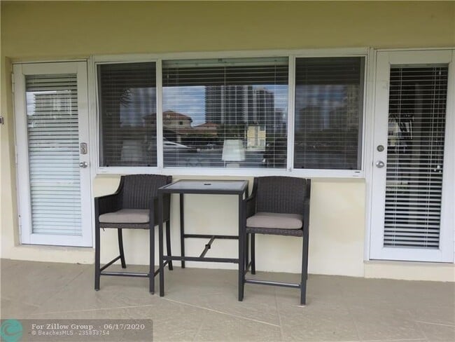 Photo - 2881 NE 32nd St Apartment