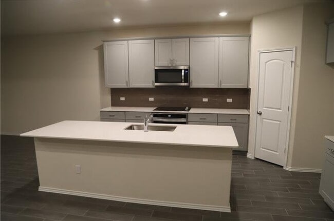 Building Photo - 109 Prairie Falcon Wy