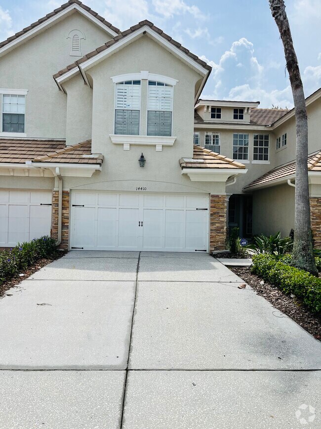 Northwest Tampa Apartments for Rent with a Garage Tampa, FL 313