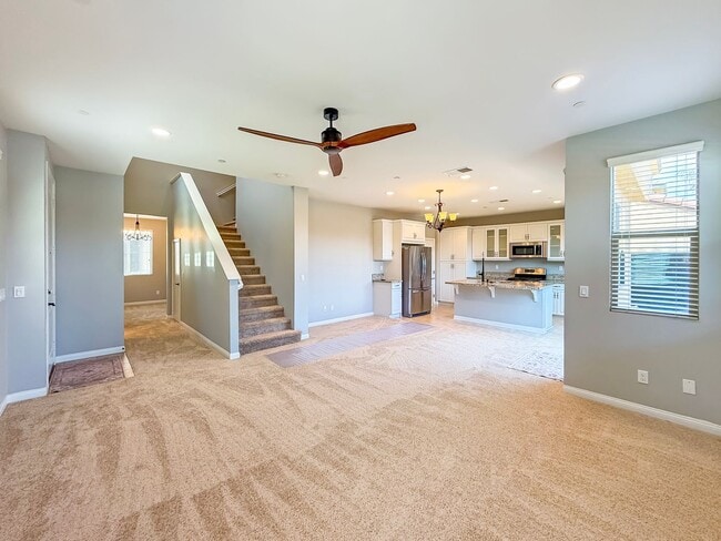 Building Photo - Spacious 4BR/3BA Home in Ocean View Hills