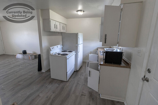 Foto del edificio - 701 W Cunningham Dr
