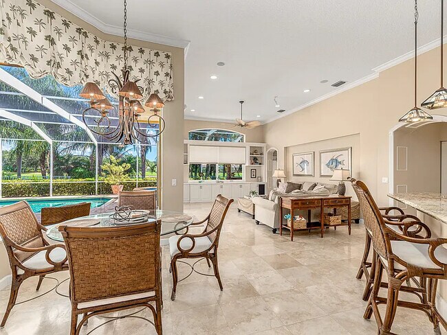 Building Photo - 2015 SE Kilmallie Ct
