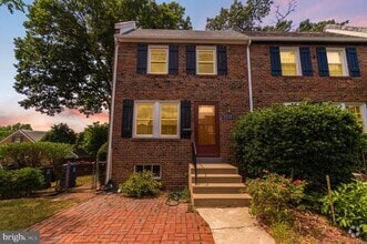 Building Photo - 2052 N Brandywine St