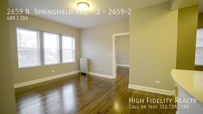 Building Photo - 2659 N Springfield Ave