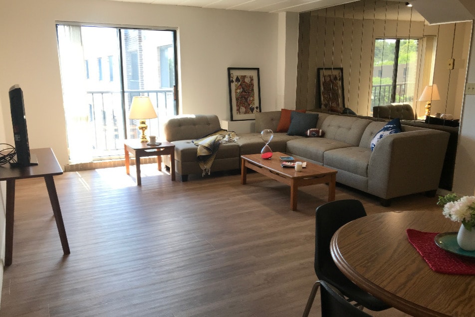 Primary Photo - Park Place Apartments